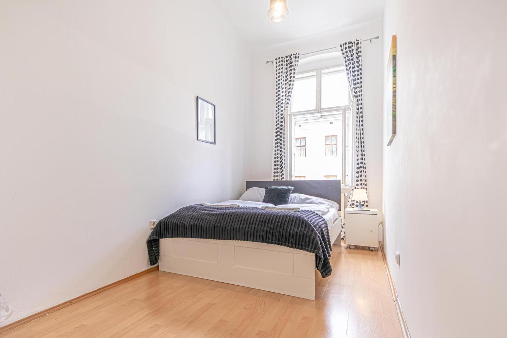 Sweet 3Br Shared Apt Near Wiener Stadthalle & Central Exterior photo
